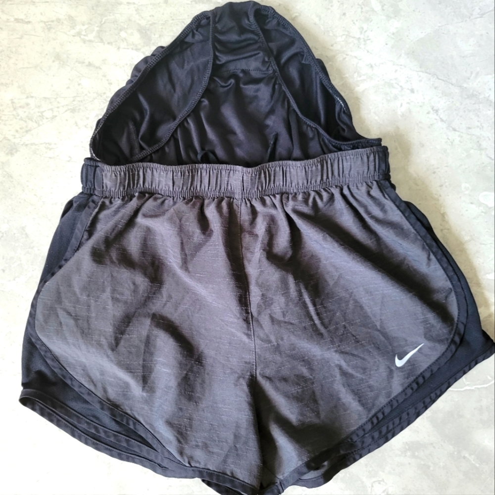 Nike Dri Fit Running Shorts - Picture 3 of 5